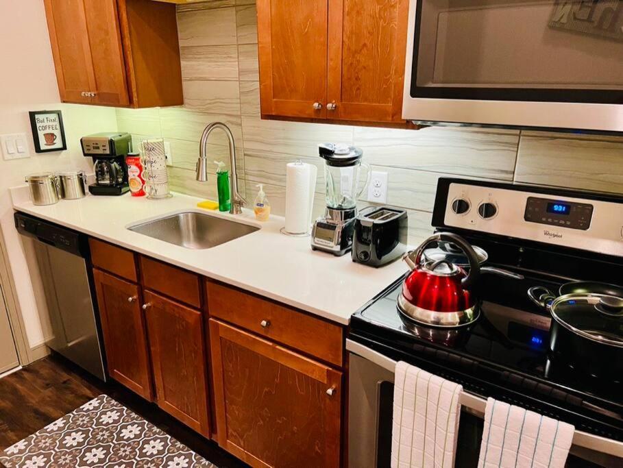 Apartament Apto 1 Bed - Kitchen - Free Parking Houston Zewnętrze zdjęcie